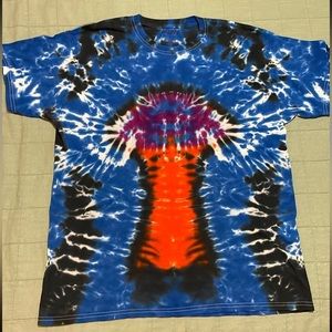 Handmade in PA - Mushroom Tie Dye - DayTripperDyes - brand new freshly dyed - M